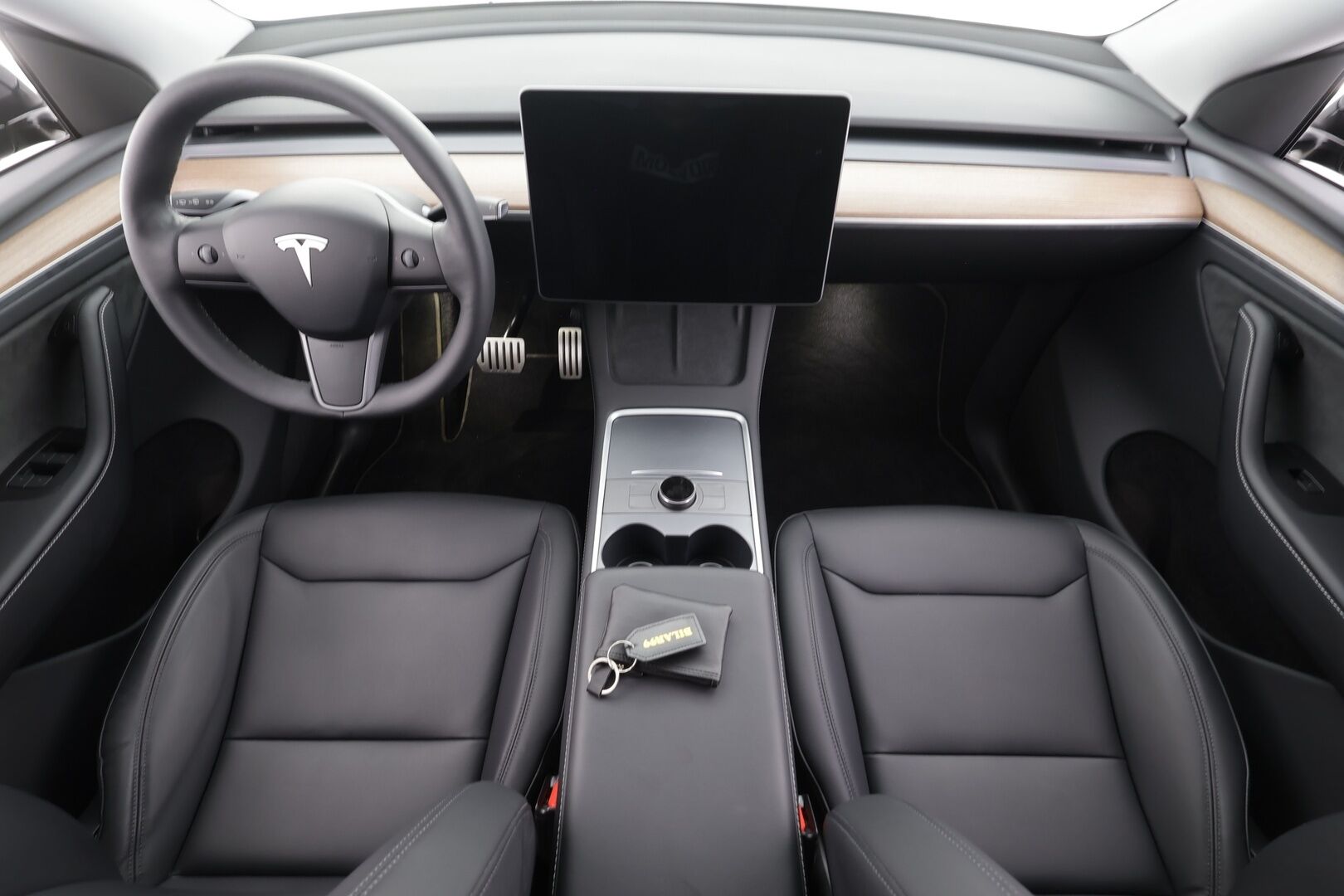 Tesla Model Y 2024 Performance - | ACC | ILP | Koukku | S3XY Knob | Premium Audio | Lasikatto | Matrix | Sähkönahat | Muistipenkki | Autosteer | P.kamera | 1-om suomiauto | 