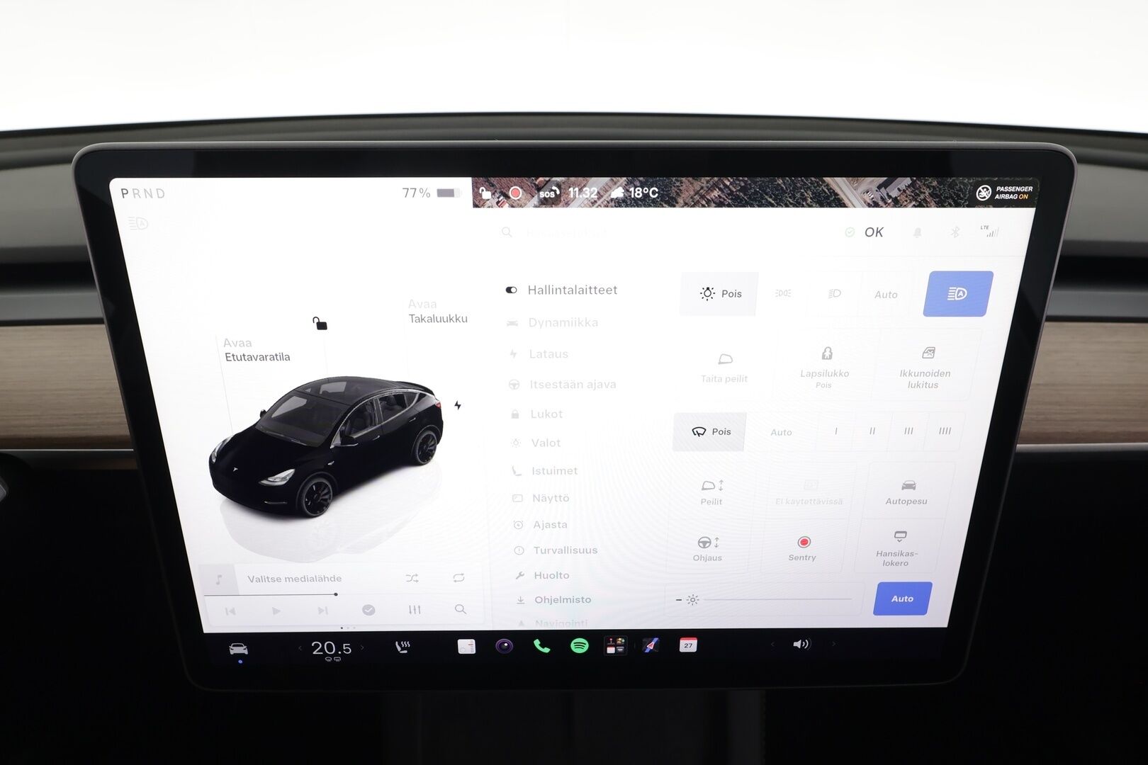 Tesla Model Y 2024 Performance - | ACC | ILP | Koukku | S3XY Knob | Premium Audio | Lasikatto | Matrix | Sähkönahat | Muistipenkki | Autosteer | P.kamera | 1-om suomiauto | 