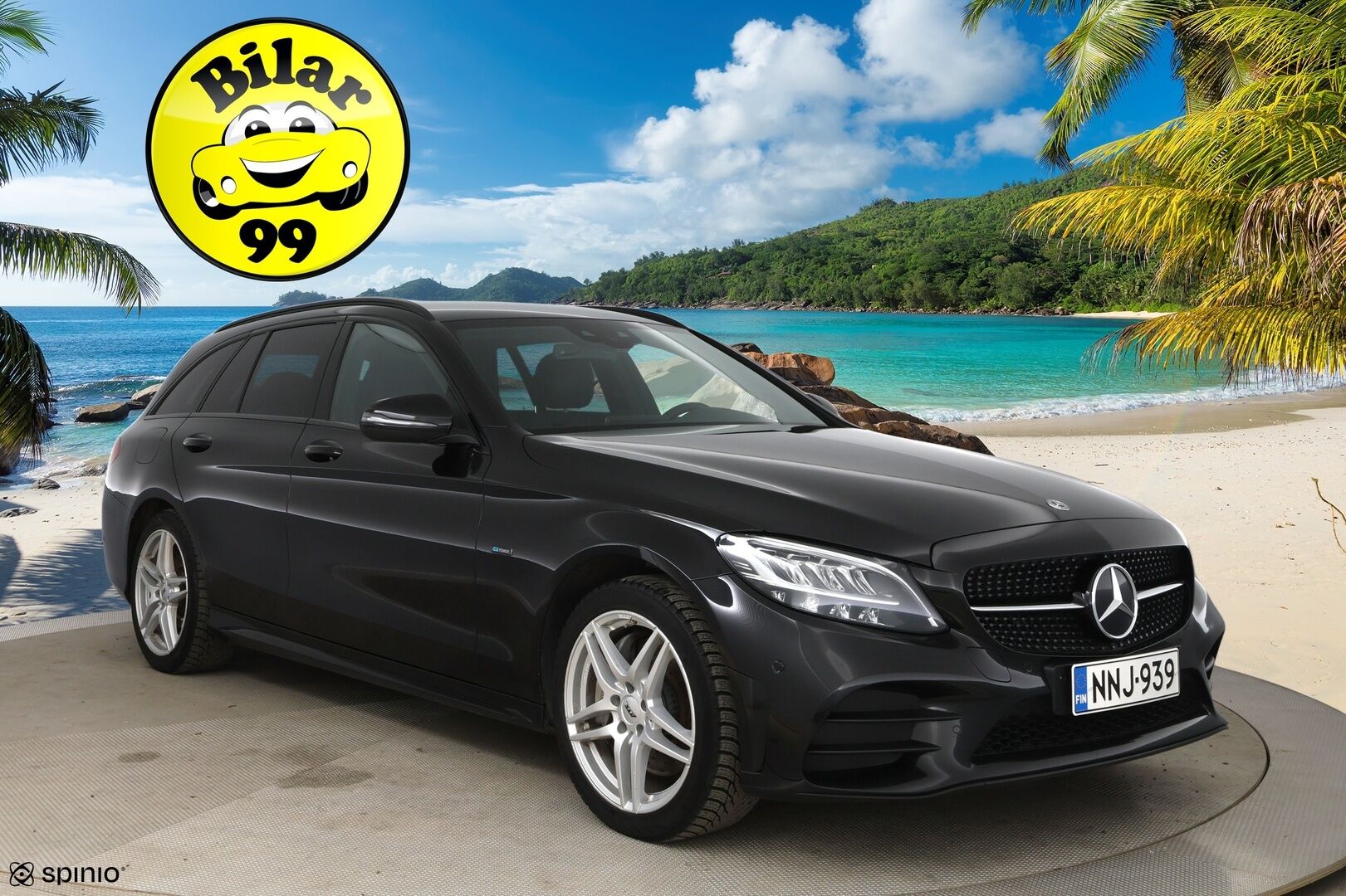 MERCEDES-BENZ C 2021 300T e Plug-in AMG Night edition / Digimittaristo / Esilämmitys / P. kamera / Koukku / Nahka-alcant. / LED High Perf. / - Kattavasti varusteltu! / 2x renkaat & vanteet / Night edition / SOH 90,4%! / Siniset tikkaukset