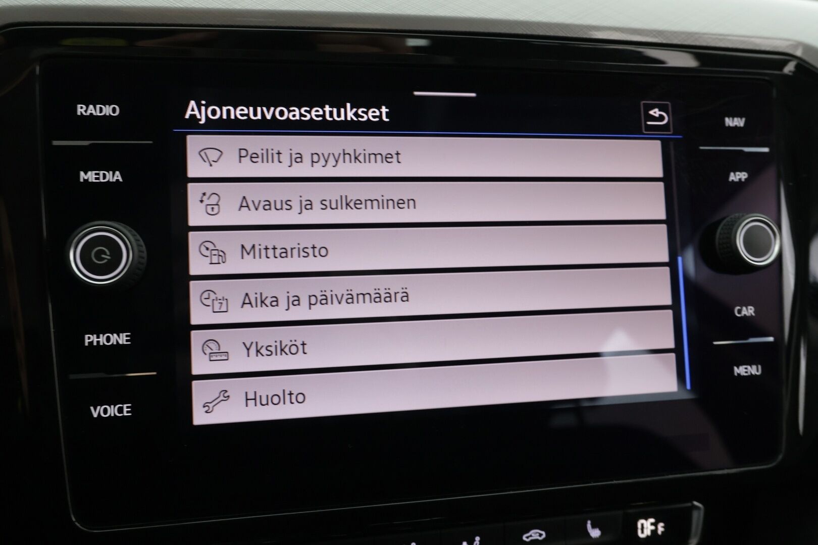 VOLKSWAGEN PASSAT 2020 Variant GTE Plug-In Hybrid DSG-aut. * Adapt.Vakkari / Kaistavahti / Navi / Apple&Android / P.Kamera / ergoComfort / LED *