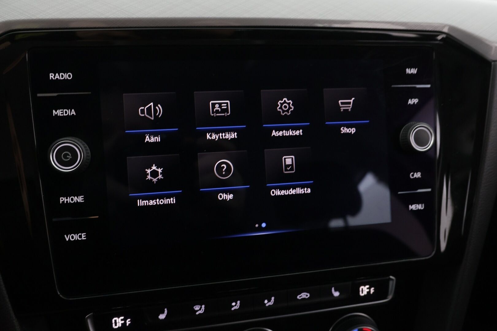 VOLKSWAGEN PASSAT 2020 Variant GTE Plug-In Hybrid DSG-aut. * Adapt.Vakkari / Kaistavahti / Navi / Apple&Android / P.Kamera / ergoComfort / LED *