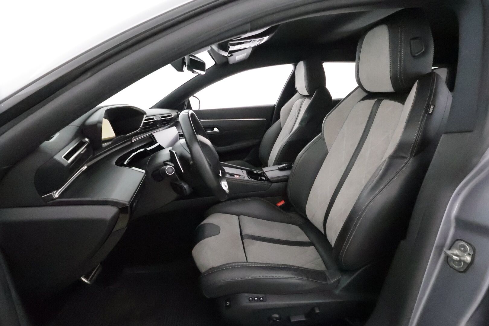 Peugeot 508 2020 SW GT Hybrid 225 EAT8-aut **Adapt.Vakkari / Full-LED / Focal / Hierova Sporttipenkki Muistilla / Navi / Kaistavahti**