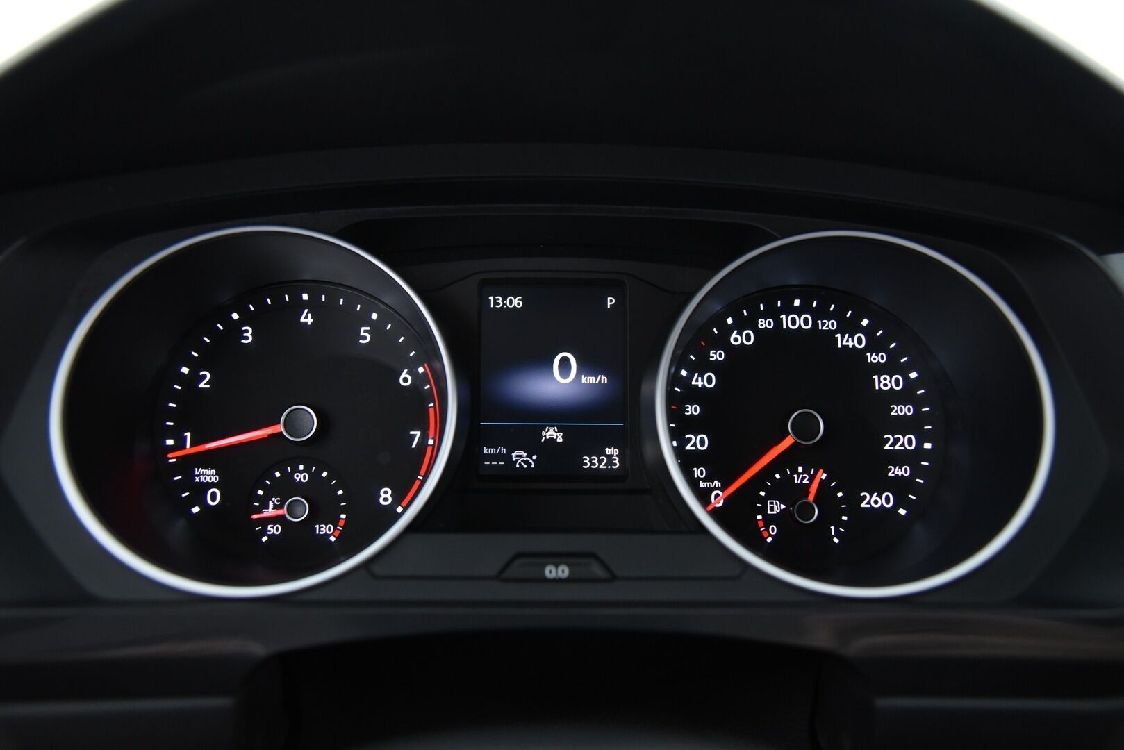 VOLKSWAGEN TIGUAN 2020 2,0TSI Comfortline 140kW 4Motion Aut. / Adapt.vak / Webasto / P-kamera / Vetokoukku / Apple Carplay / AndroidAuto / - / Huikeat varusteet / 2x hyvät renkaat / Seuraava katsastus vasta 3/2027 /