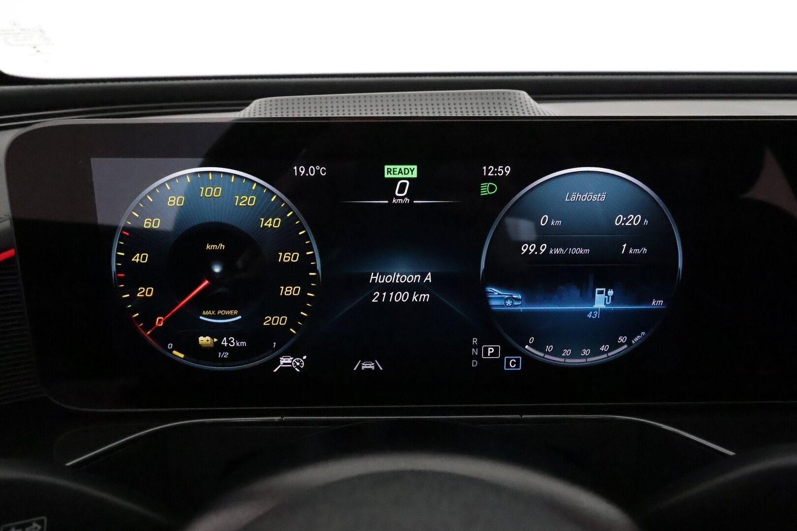 Mercedes-Benz EQC 2022 400 4MATIC Business AMG **Lasikattoluukku / Distronic+ / LED-valot / 360° / Sporttipenkit Muistilla / HUD / Widescreen** - 3,99 % KORKOTARJOUS TÄHÄN AUTOON - **HUIPPU KAMOILLA**