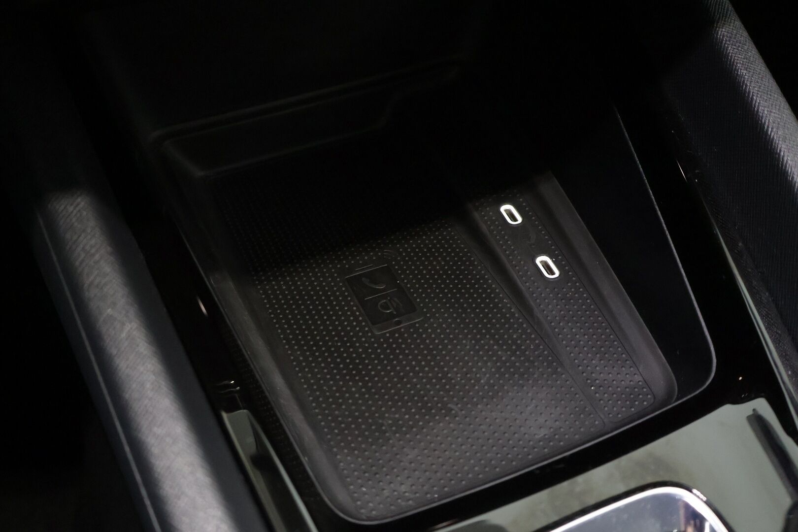 Skoda Octavia 2024 Combi 1.4 TSI PHEV Ambition iV DSG Autom. * SoH 98% / Vakkari / Digimittaristo / Ratinlämmitin / KeyLess / Ambient* - *2x Renkaat / Merkkihuollettu / Lämmitettävä tuulilasi / Suomi-auto* - HULLUT AVAJAISHULINAT KORKOTARJOUS 3,29 %