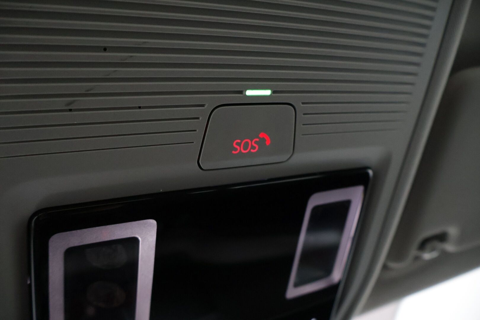 Skoda Octavia 2024 Combi 1.4 TSI PHEV Ambition iV DSG Autom. * SoH 98% / Vakkari / Digimittaristo / Ratinlämmitin / KeyLess / Ambient* - *2x Renkaat / Merkkihuollettu / Lämmitettävä tuulilasi / Suomi-auto* - HULLUT AVAJAISHULINAT KORKOTARJOUS 3,29 %