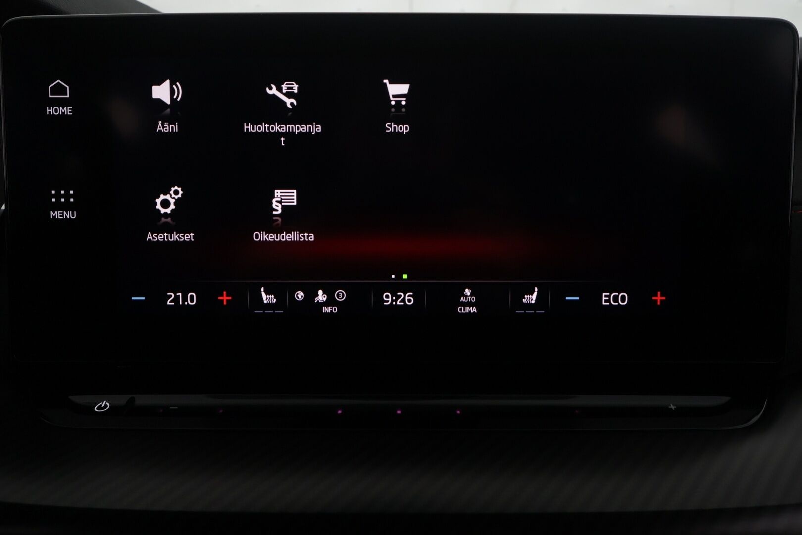 Skoda Octavia 2024 1.4 TSI PHEV Combi RS iV DSG Autom. - Suomi-auto | HUD | Webasto | ACC | Matrix-LED | Kamera | Digimittaristo | Kaistavahti | Navi | Keyless | Ratinlämmitys | 2x Latauskaapelit | Kahdet Skodan vanteet | Merkkihuollettu | Juuri huollettu! - KORKO VAIN 3,99 %