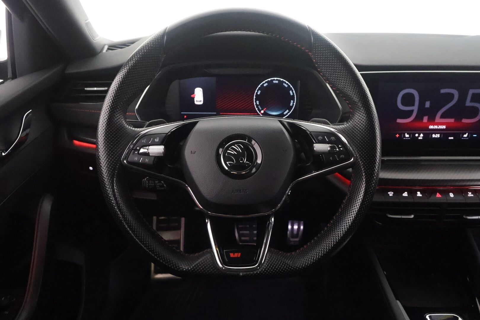 Skoda Octavia 2024 1.4 TSI PHEV Combi RS iV DSG Autom. - Suomi-auto | HUD | Webasto | ACC | Matrix-LED | Kamera | Digimittaristo | Kaistavahti | Navi | Keyless | Ratinlämmitys | 2x Latauskaapelit | Kahdet Skodan vanteet | Merkkihuollettu | Juuri huollettu! - KORKO VAIN 3,99 %