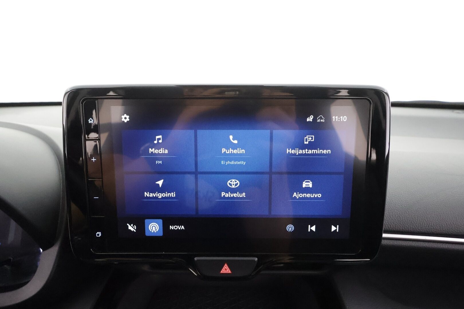 Toyota Yaris Cross 2023 1,5 Hybrid Active Business - | ACC | P.kamera | LTA | RSA | Keyless | LED | Apple & Android | Lämm. ratti | Aut. pitkät | Merkkihuollot | 1-om suomiauto | 2x renkaat aluin | ALV |