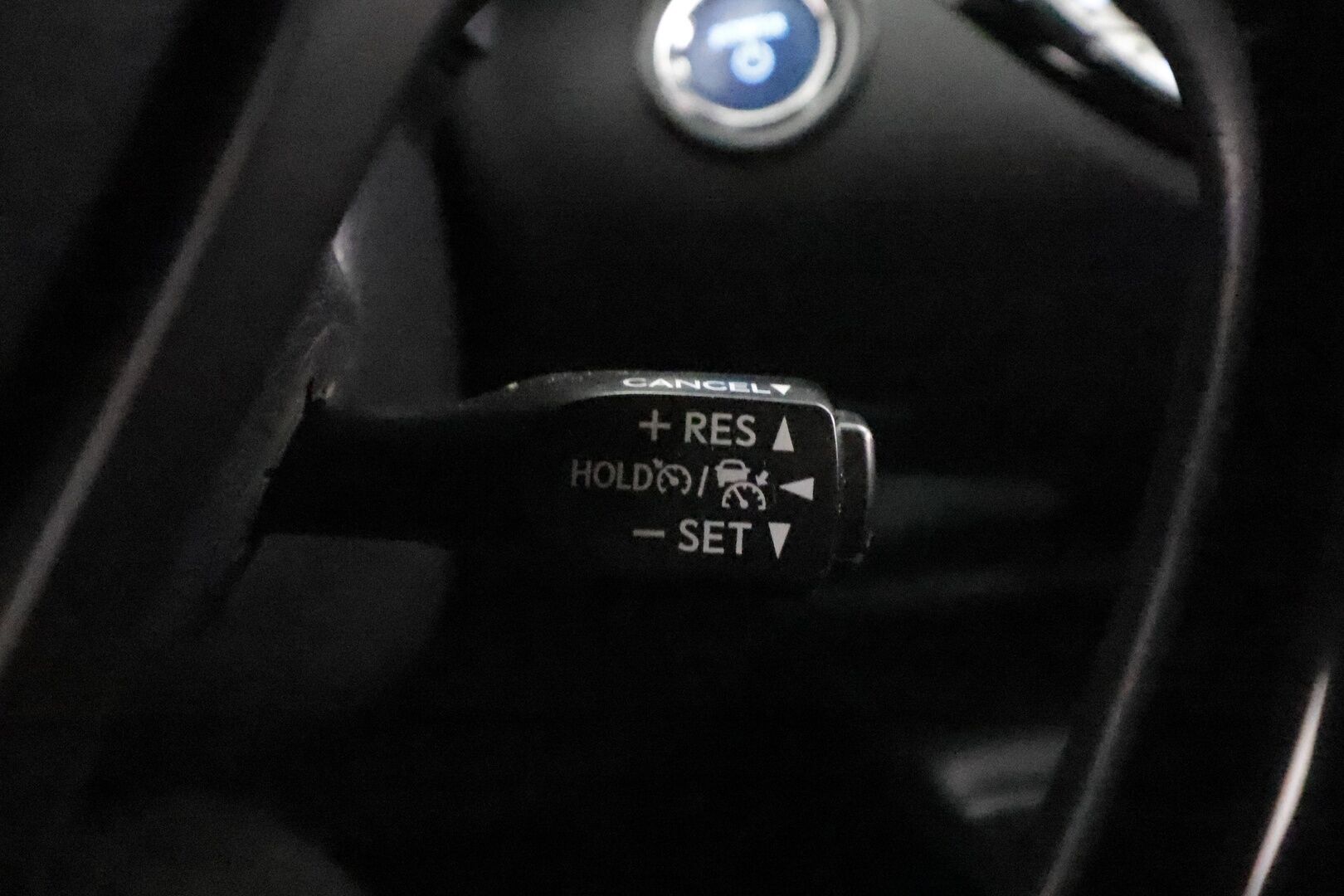 Toyota C-HR 2024 1,8 Hybrid Active Plus - | ACC | LED | Navi | P.kamera | Lane Assist | PCS | RSA | Apple & Android | Merkkihuollot | 2x renkaat aluin | - KORKO VAIN 3,99 %