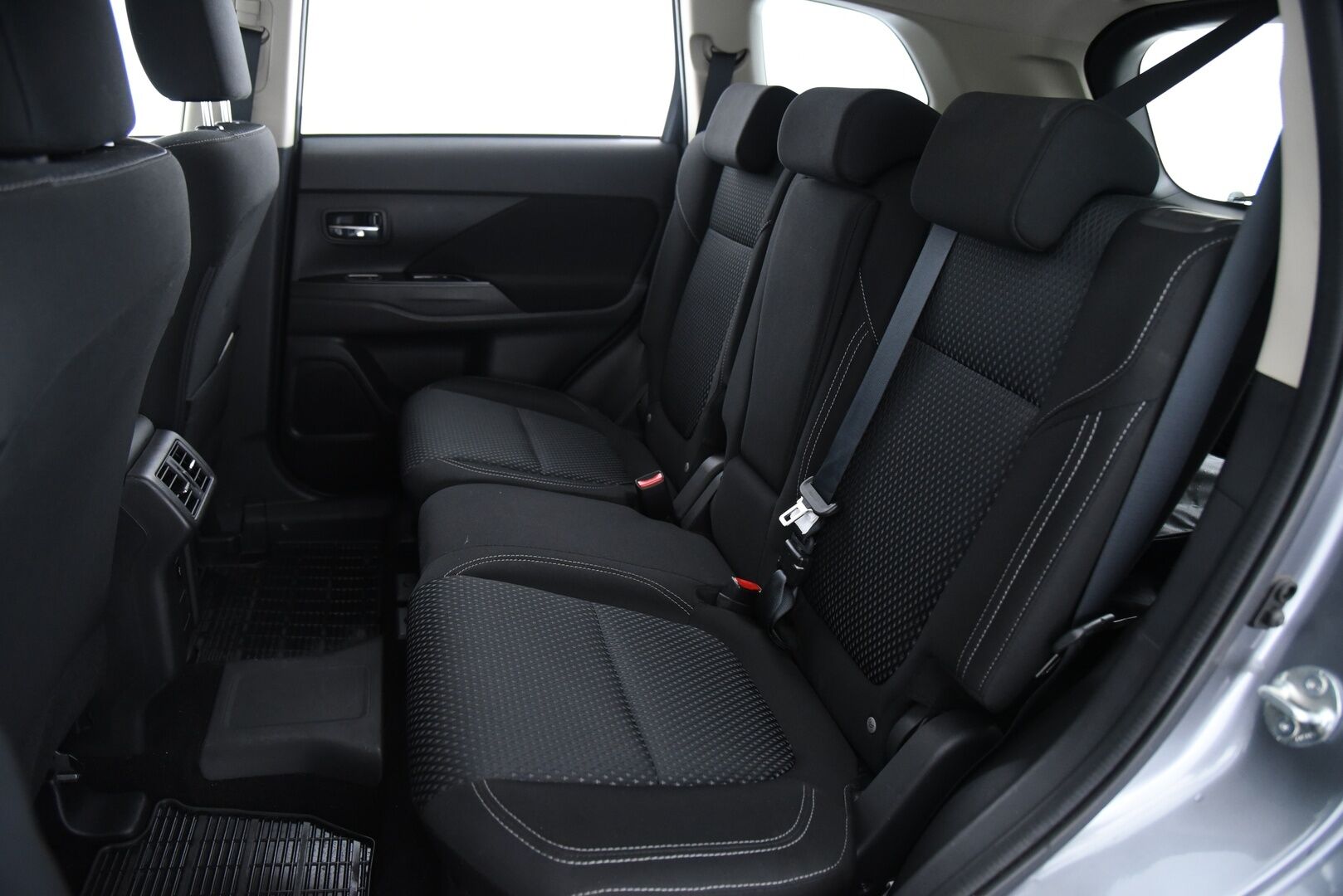 MITSUBISHI OUTLANDER PHEV 2020 Active PHEV 4WD 5P * Koukku / Adapt. vak / P-kamera / Keyless - Remote Climate Control / LED / 