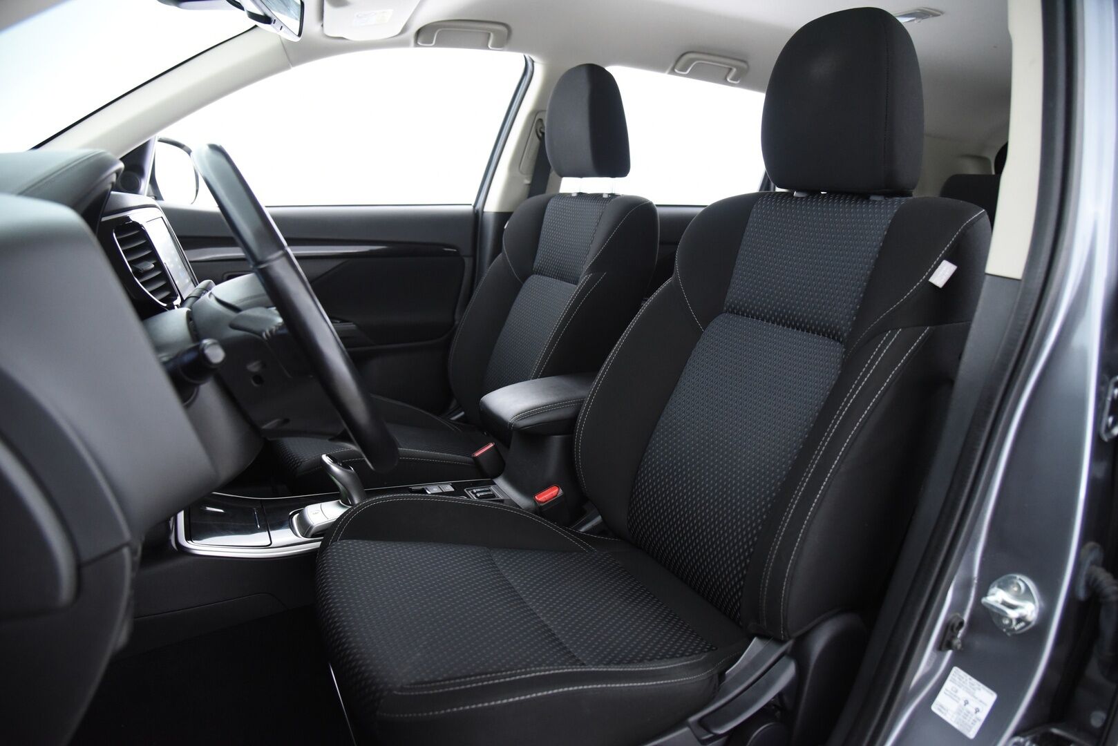 MITSUBISHI OUTLANDER PHEV 2020 Active PHEV 4WD 5P * Koukku / Adapt. vak / P-kamera / Keyless - Remote Climate Control / LED / 