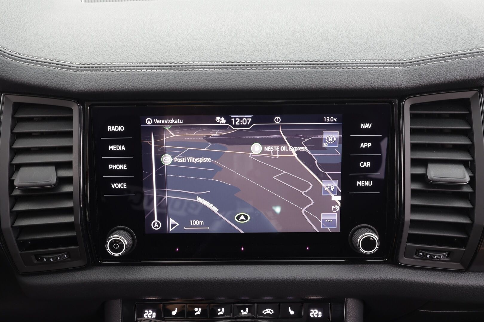 Skoda Kodiaq 2024 1.5 TSI ACT Active - | Vakkari | Webasto | LED | P.Kamera | Ratinlämmitys | Digimittaristo | Navi | Apple&Android | 1.Om Suomi-auto | Kahdet Renkaat | Merkkihuollettu |