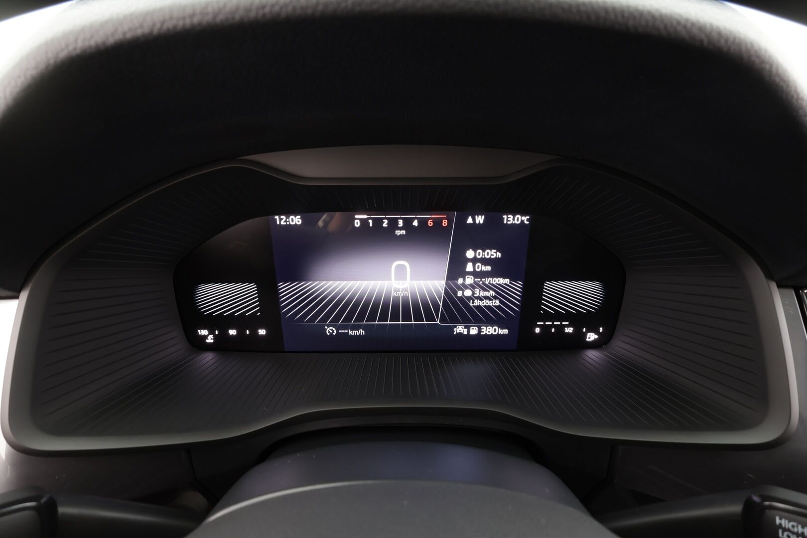 Skoda Kodiaq 2024 1.5 TSI ACT Active - | Vakkari | Webasto | LED | P.Kamera | Ratinlämmitys | Digimittaristo | Navi | Apple&Android | 1.Om Suomi-auto | Kahdet Renkaat | Merkkihuollettu |