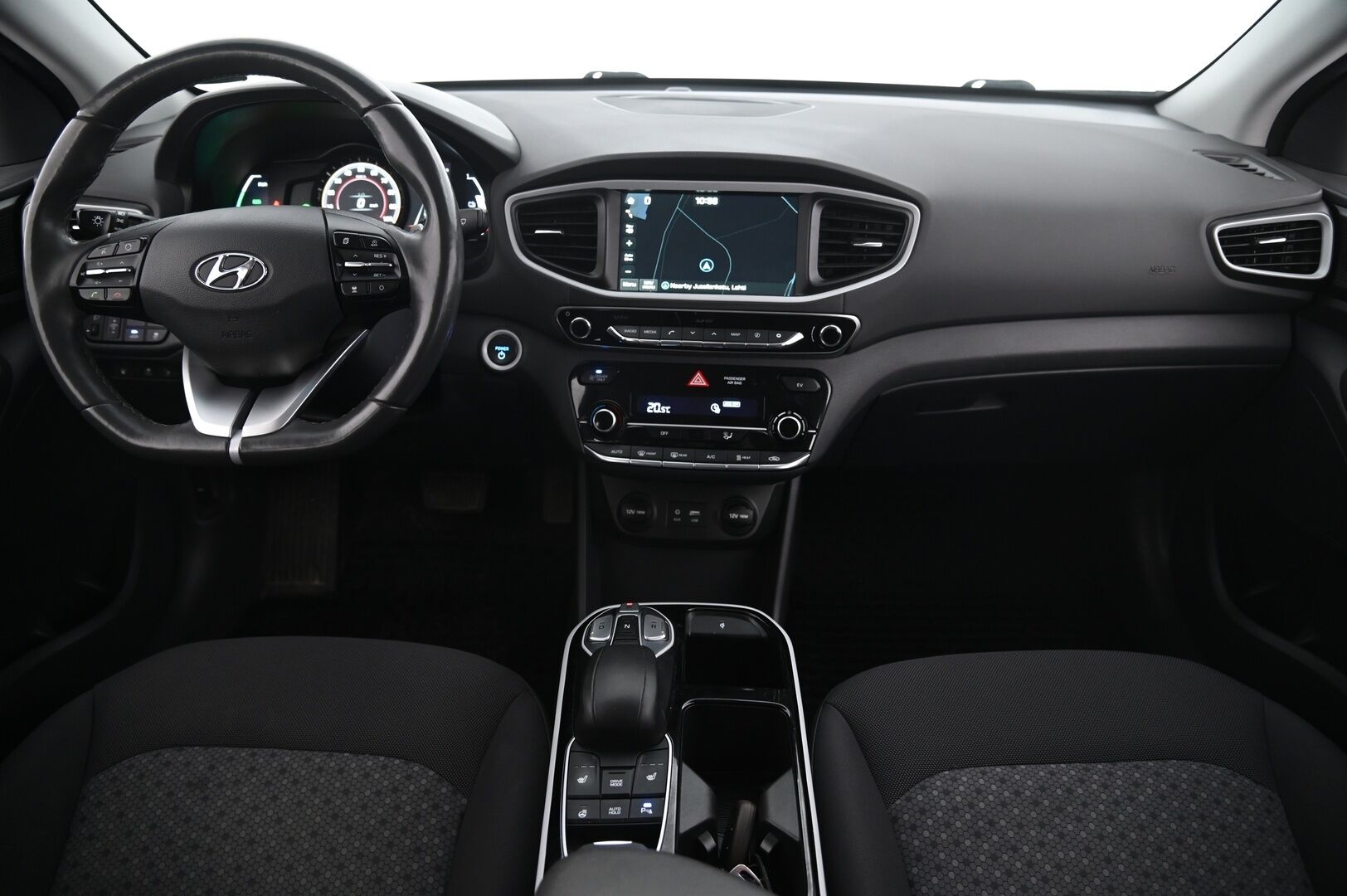 Hyundai IONIQ electric 2019 Comfort - *P.kamera / CCS / Navigointi / Infinity-Audio*