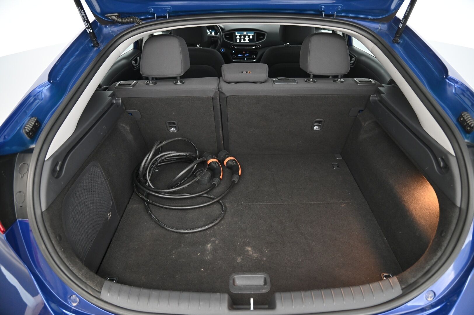 Hyundai IONIQ electric 2019 Comfort - *P.kamera / CCS / Navigointi / Infinity-Audio*