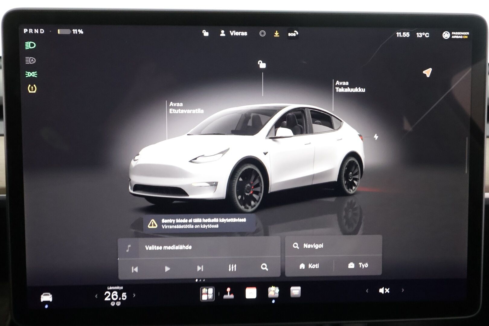 Tesla Model Y 2022 Performance - | ACC | ILP | Koukku | Matrix | Ryzen | Lasikatto | Premium audio | Sähkönahat | Muistipenkki | P.kamera | Autosteer | Keyless | 