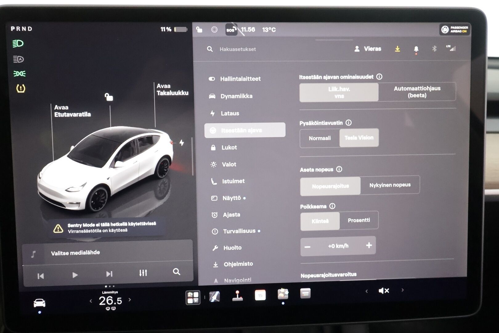 Tesla Model Y 2022 Performance - | ACC | ILP | Koukku | Matrix | Ryzen | Lasikatto | Premium audio | Sähkönahat | Muistipenkki | P.kamera | Autosteer | Keyless | 