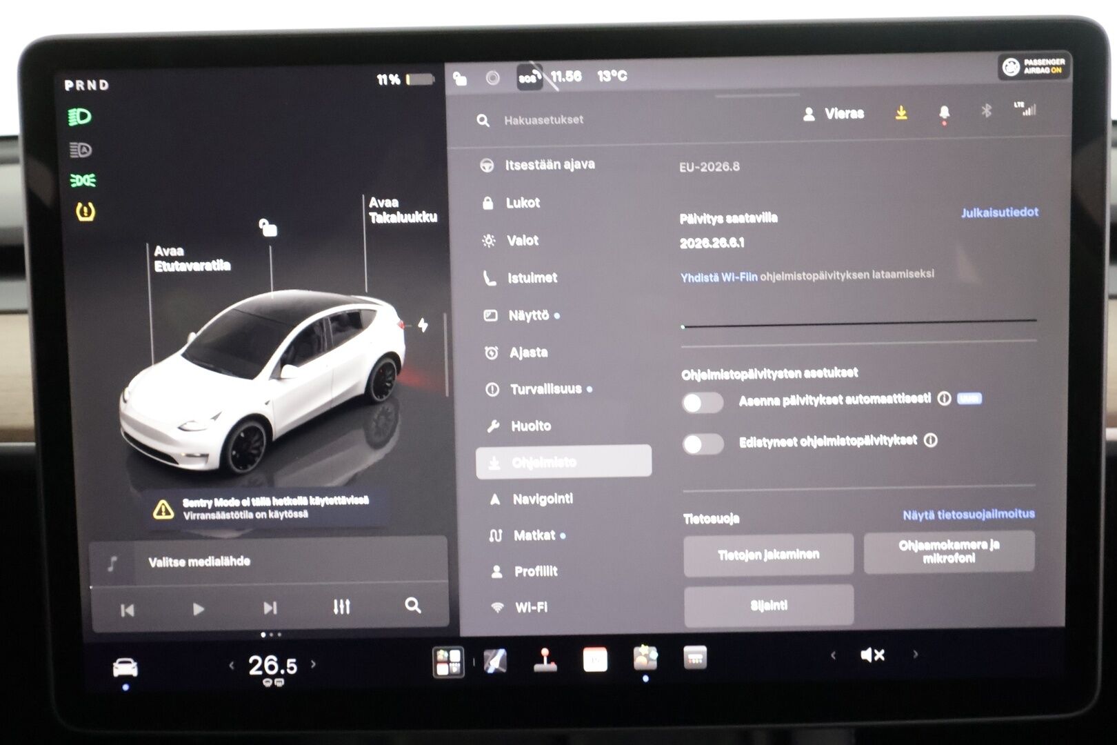 Tesla Model Y 2022 Performance - | ACC | ILP | Koukku | Matrix | Ryzen | Lasikatto | Premium audio | Sähkönahat | Muistipenkki | P.kamera | Autosteer | Keyless | 