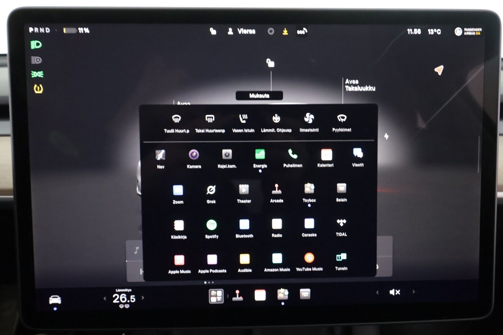Tesla Model Y 2022 Performance - | ACC | ILP | Koukku | Matrix | Ryzen | Lasikatto | Premium audio | Sähkönahat | Muistipenkki | P.kamera | Autosteer | Keyless | 