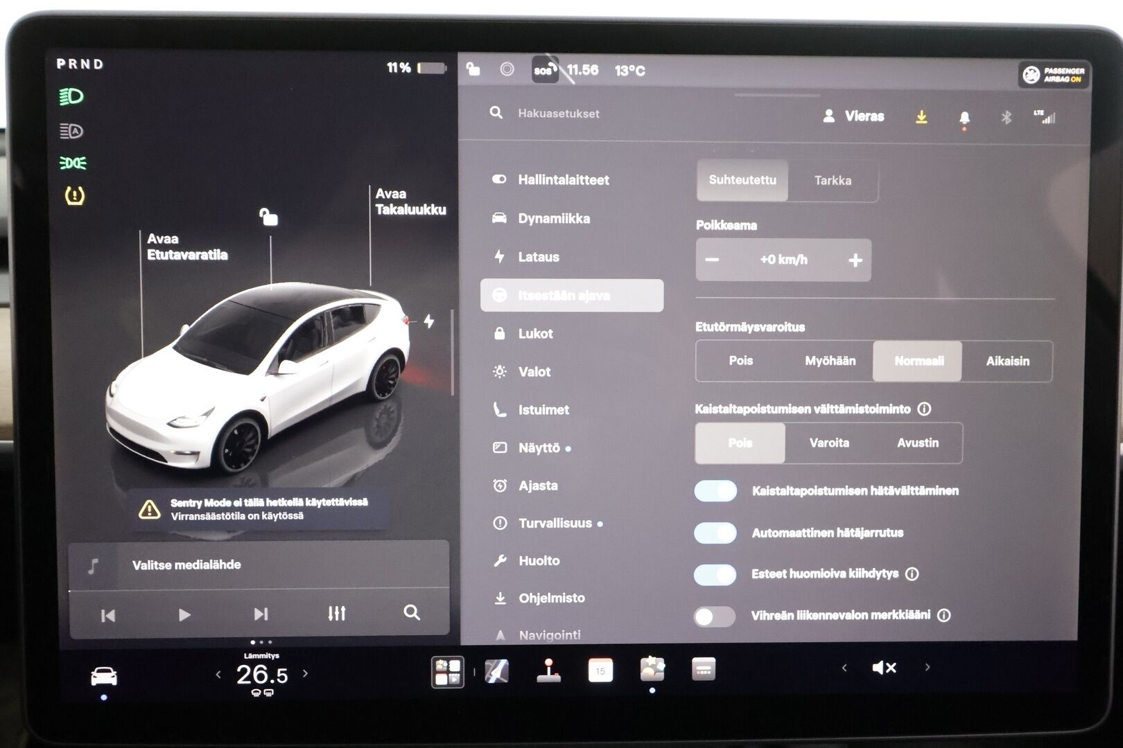 Tesla Model Y 2022 Performance - | ACC | ILP | Koukku | Matrix | Ryzen | Lasikatto | Premium audio | Sähkönahat | Muistipenkki | P.kamera | Autosteer | Keyless | 