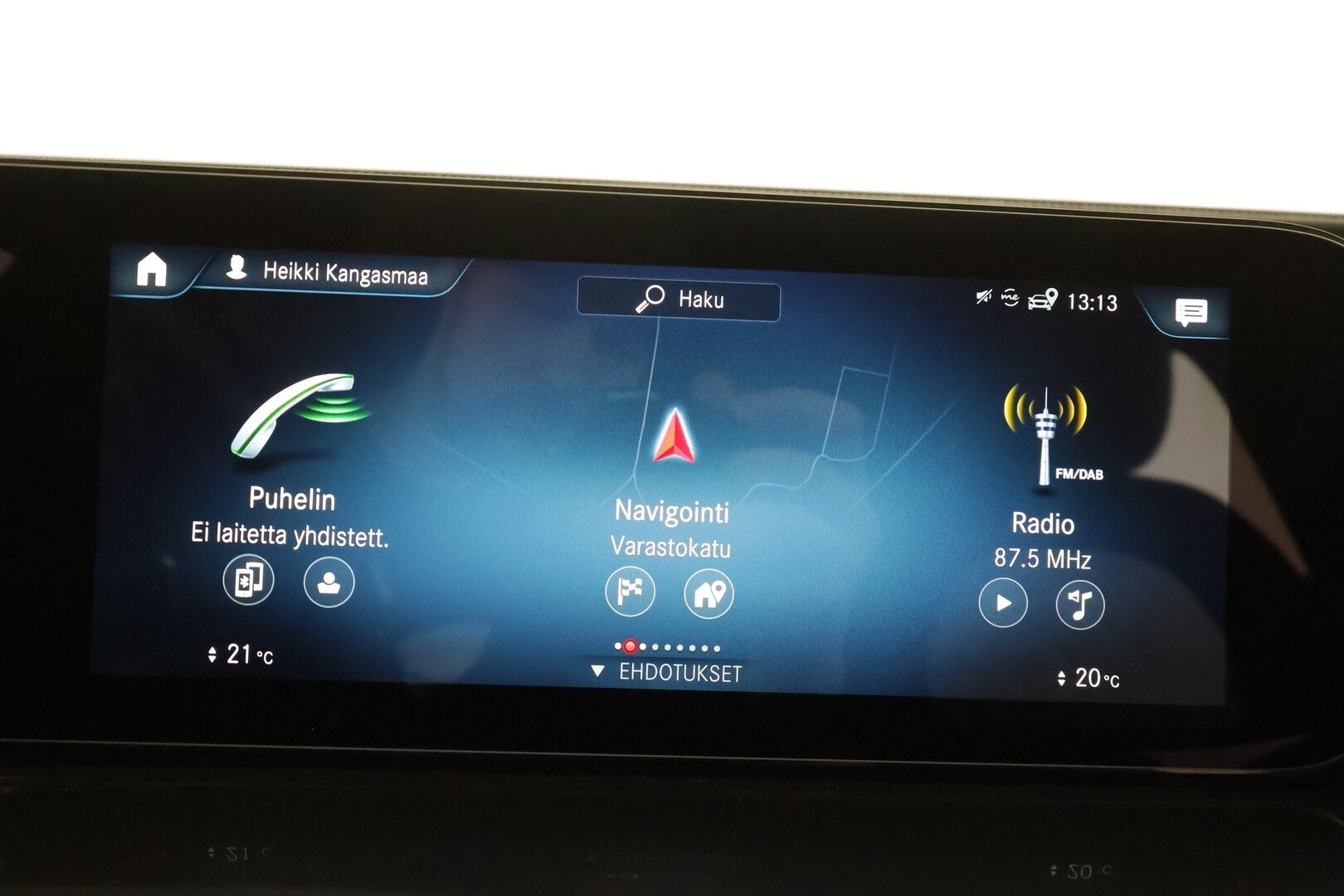 Mercedes-Benz EQC 2022 400 4MATIC Business AMG * Distronic+ / Akkukäyttöinen lisälämmitin / Koukku / Multibeam / 360-kamera * - Kahdet Renkaat