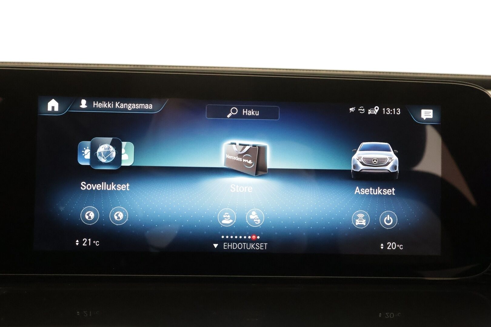 Mercedes-Benz EQC 2022 400 4MATIC Business AMG * Distronic+ / Akkukäyttöinen lisälämmitin / Koukku / Multibeam / 360-kamera * - Kahdet Renkaat