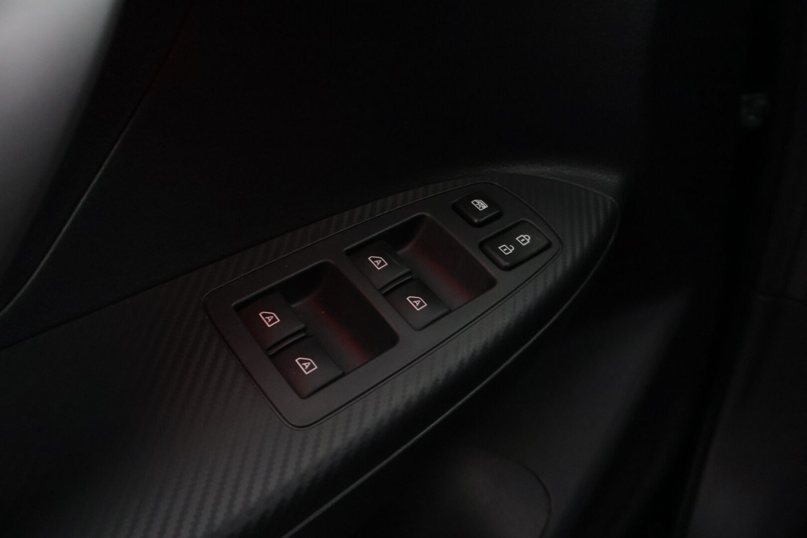 Mitsubishi ECLIPSE CROSS 2022 PHEV 4WD *LED / Navi / Carplay / Keyless / Lisälämmitin* - *Edulliset käyttökustannukset / Vähän ajettu*