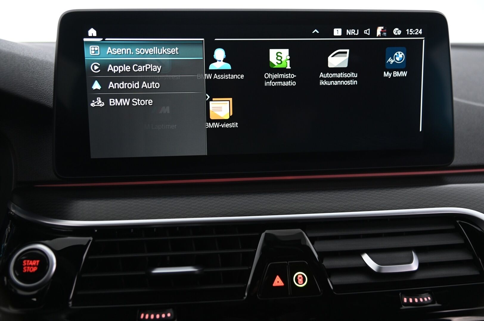 BMW 530 2021 G31 Touring 530e A Charged Edition M-Sport*H&K / Ratinlämmitin / Proff.Navi / Sporttipenkit / Vetokoukku* - *Merkkihuollettu / uudet talvirenkaat / Seuraava katsastus 10/27 / 2x alumiinivanteet*