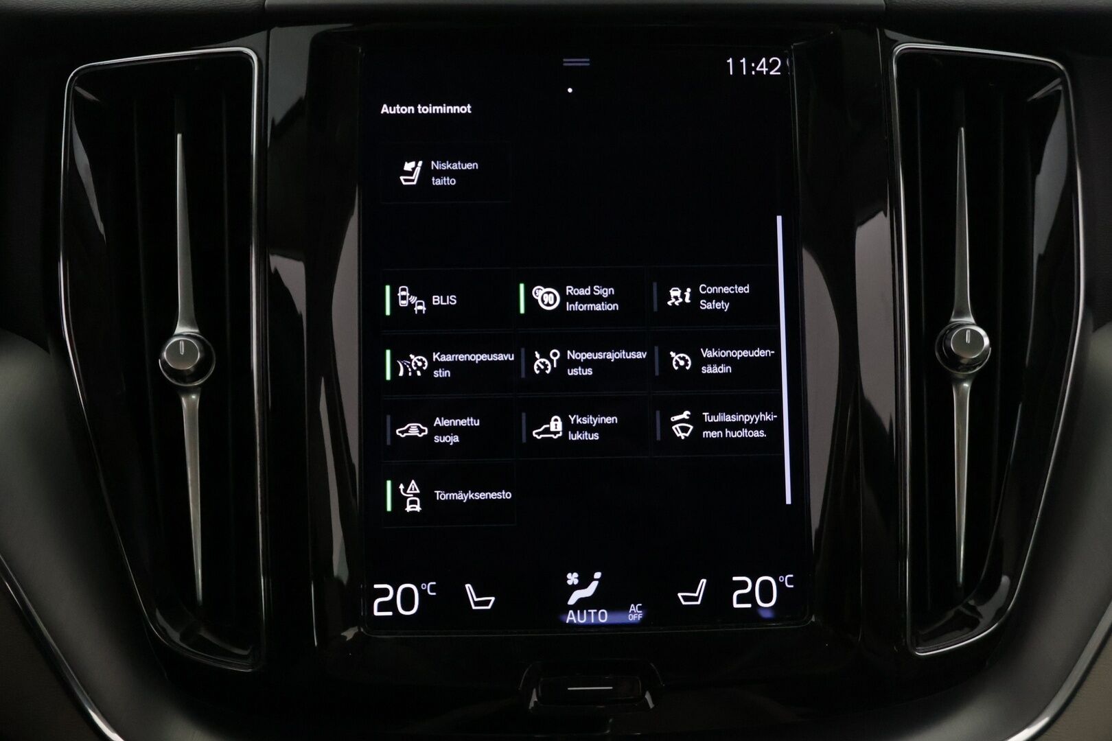 Volvo XC60 2021 T6 AWD Recharge Inscription Expression Aut. *Panoraama / Irrot Koukku / Vaalea Puolinahka* - *Näyttävällä sisustalla / Luotettava / Katumaasturi*