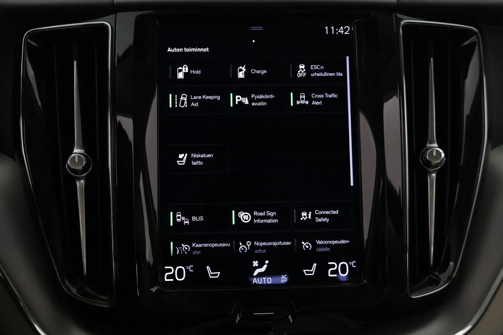 Volvo XC60 2021 T6 AWD Recharge Inscription Expression Aut. *Panoraama / Irrot Koukku / Vaalea Puolinahka* - *Näyttävällä sisustalla / Luotettava / Katumaasturi*