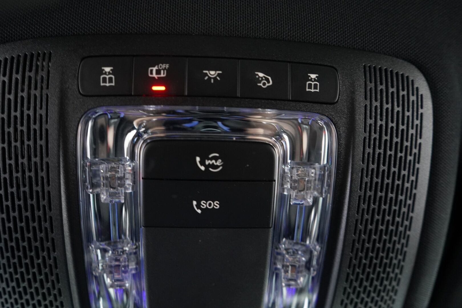 MERCEDES-BENZ EQB 2022 300 4MATIC Business 7P * Widescreen / Vakkari / Puolinahat / Kamera / Navi / Katveavustin* - Uudet kesärenkaat / Viimeisin huolto 01/2026 / 2x Latauskaapelit