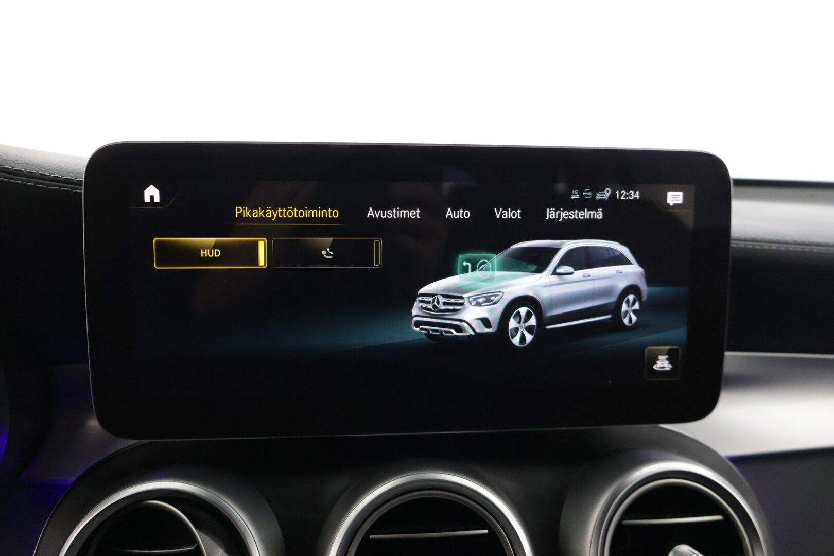 MERCEDES-BENZ GLC 2021 300 e 4MATIC A Business AMG EQ Power - | Hierovat & Ilmastoidut Muistipenkit | Digimittaristo | HUD | 360° | Burmester | Multibeam-LED | KeylessGo | Täyteen Varusteltu | SOH 86,6% | Vetokoukku |