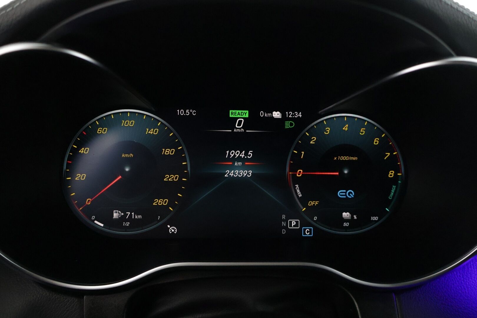 MERCEDES-BENZ GLC 2021 300 e 4MATIC A Business AMG EQ Power - | Hierovat & Ilmastoidut Muistipenkit | Digimittaristo | HUD | 360° | Burmester | Multibeam-LED | KeylessGo | Täyteen Varusteltu | SOH 86,6% | Vetokoukku |