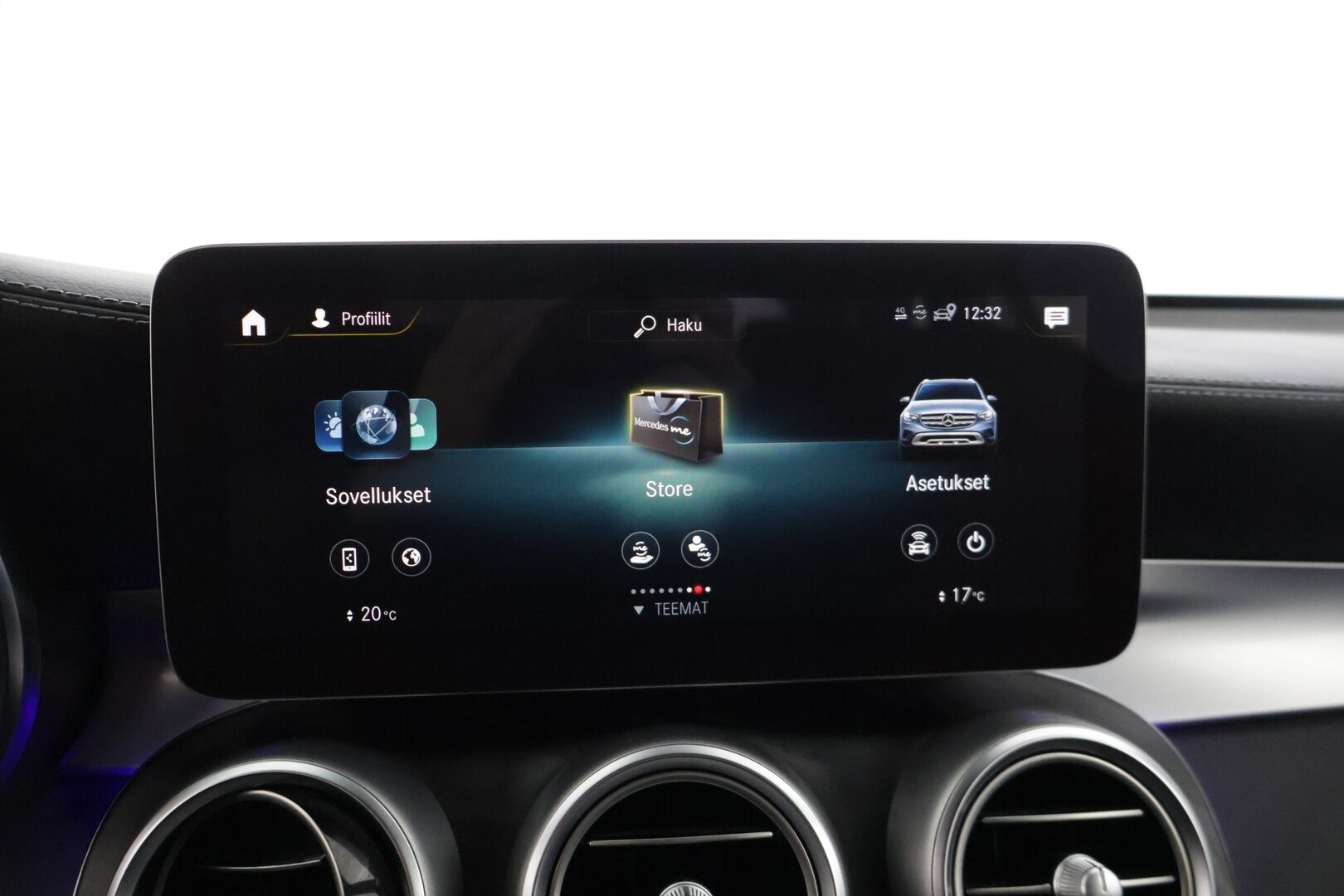 MERCEDES-BENZ GLC 2021 300 e 4MATIC A Business AMG EQ Power *Hierovat&Ilmastoidut Muistipenkit / Digimittaristo / HUD / 360° Kamera / Burmester / Multibeam-LED / KeylessGo / Koukku* - Todella hyvät varusteet!