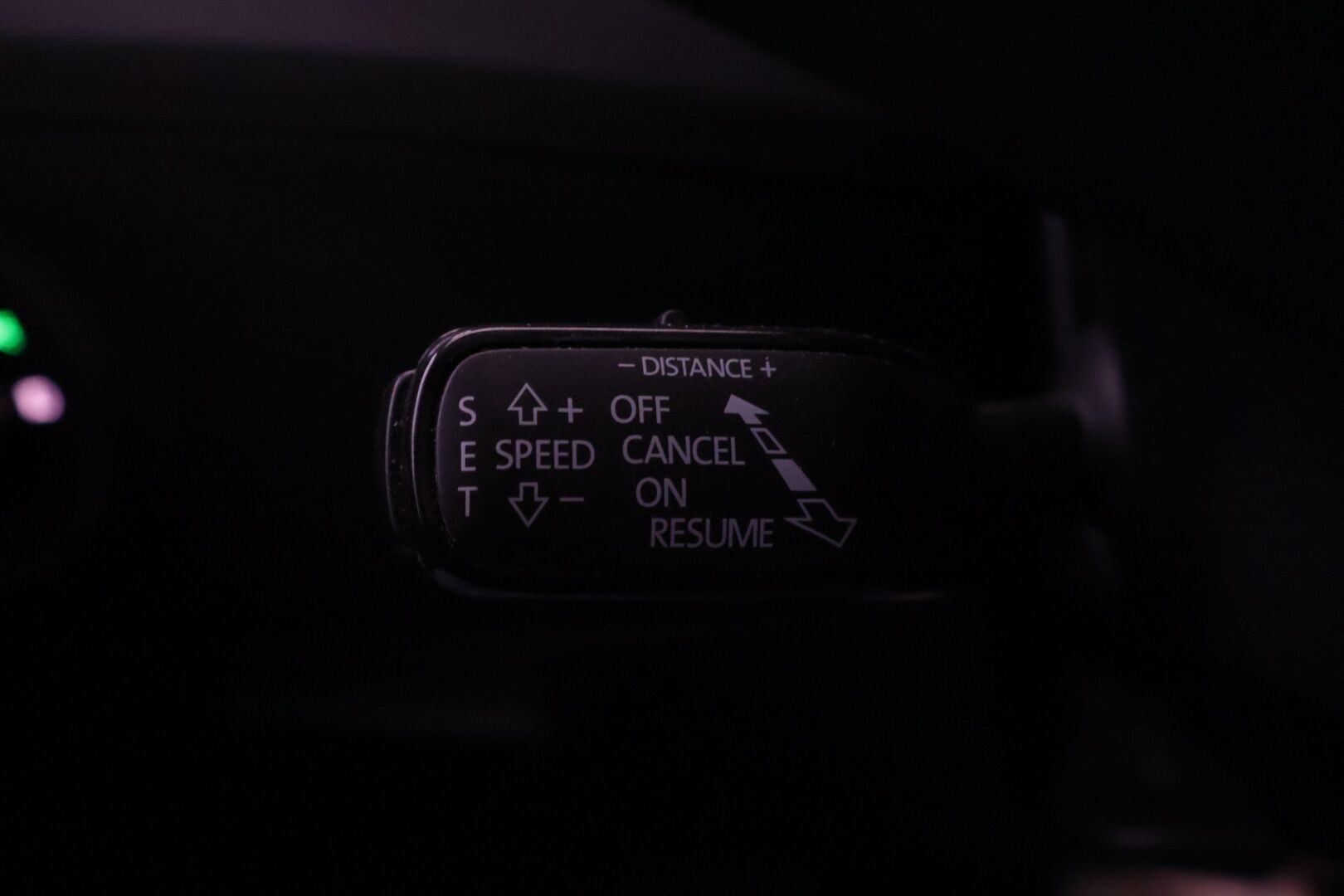 SKODA SUPERB 2021 1,4 TSI PHEV Style iV DSG Aut. * ACC / Webasto / Muistipenkki / Canton / Kaistavahti / KeylessGo / P.Kamera / Koukku * - Uudet kesärenkaat / Upea Metalliväri / Siistikuntoinen! - HULLUT AVAJAISHULINAT KORKOTARJOUS 3,29 %