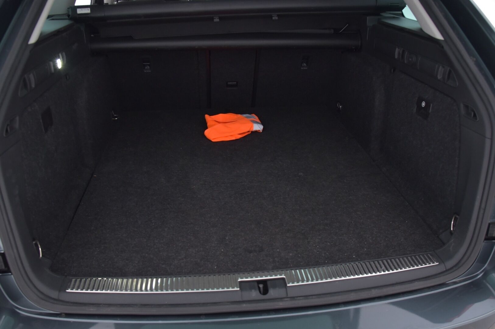 SKODA SUPERB 2020 Combi 1.4 TSI PHEV Ambition iV BusinessLine DSG Aut. * Digimittaristo / Vakkari / Navi / Apple&Android / LED-Valot / Sähköluukku * - SOH 89% / Juuri saapunut / Hyvä huoltohistoria 