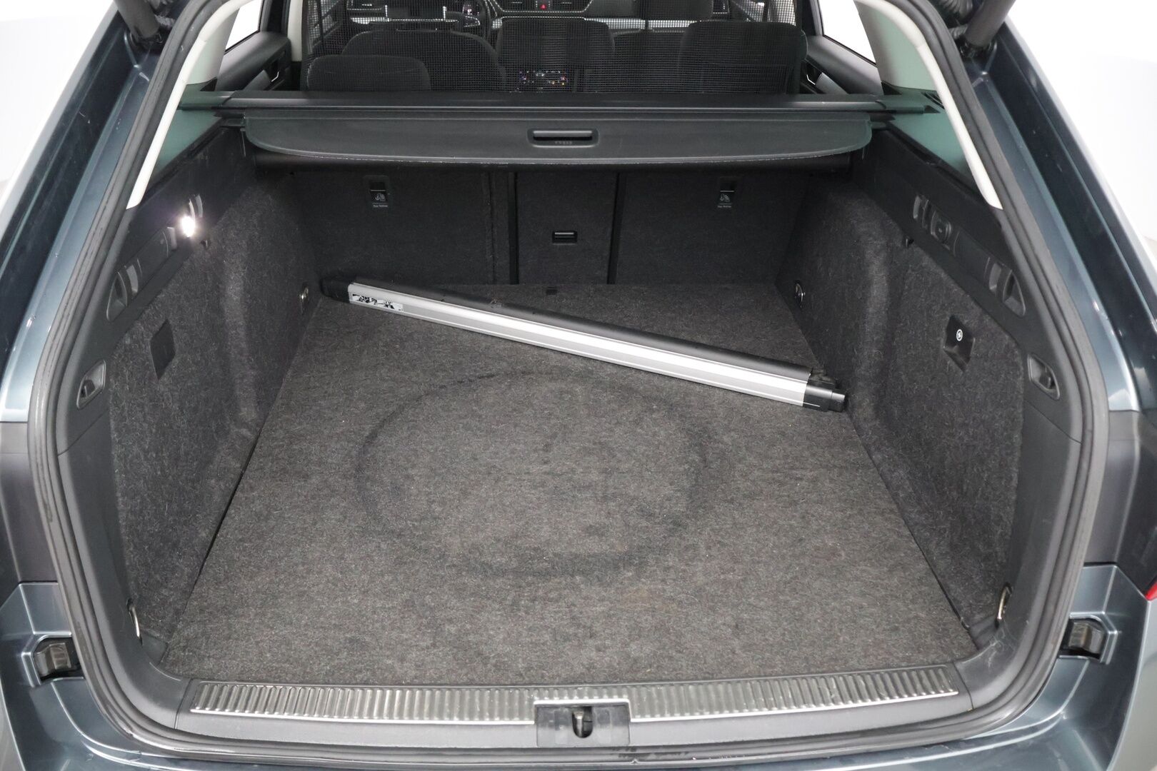 SKODA SUPERB 2020 Combi 1.4 TSI PHEV Ambition iV BusinessLine DSG Aut. - | Digimittaristo | Vakkari | Navi | Apple&Android | LED-Valot | Sähköluukku | SOH 89%