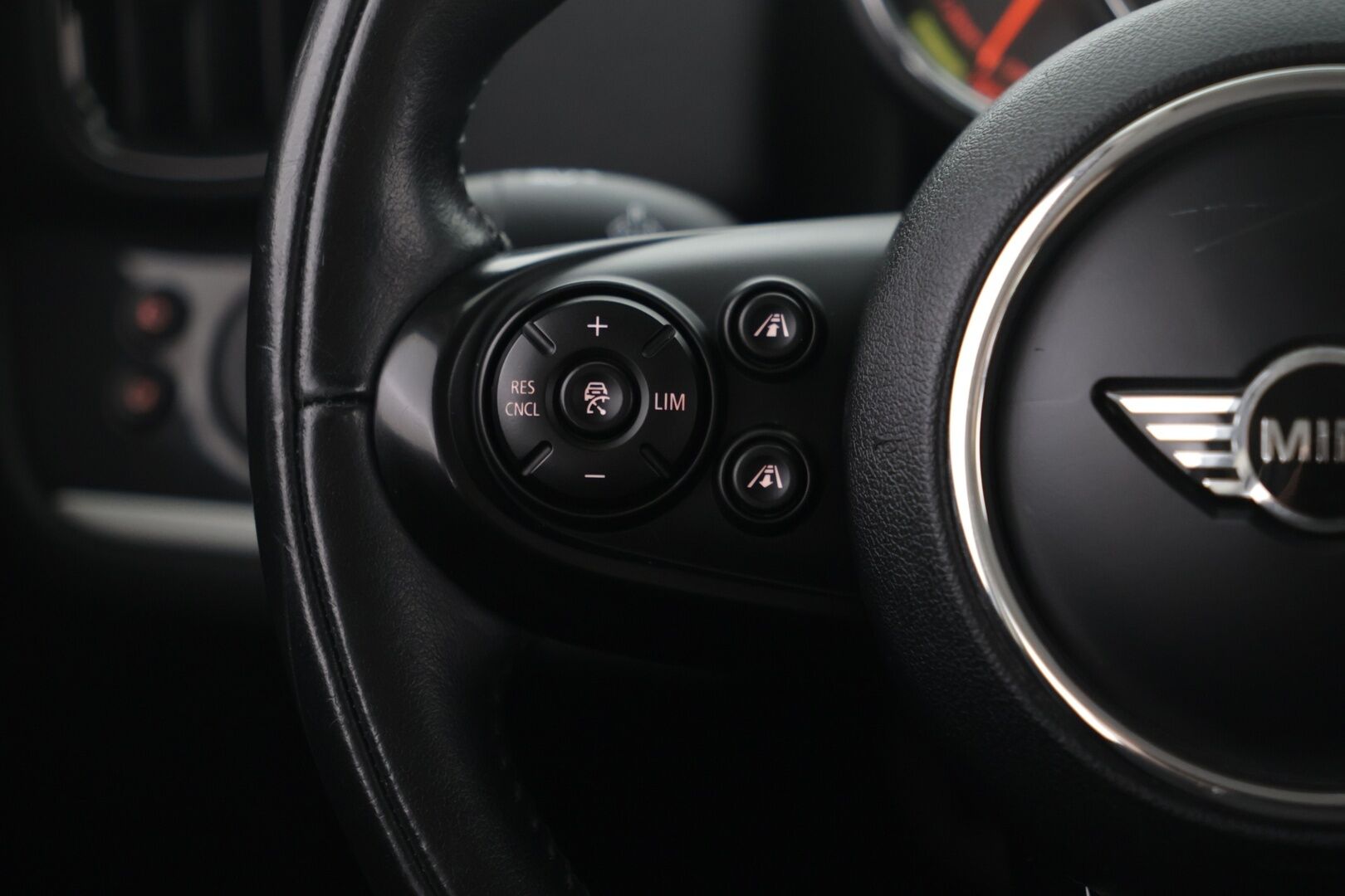 MINI COUNTRYMAN 2018 SE ALL4 Countryman Plug-in Aut | Adapt.vak | Comfort Access | P-kamera | Navigointi