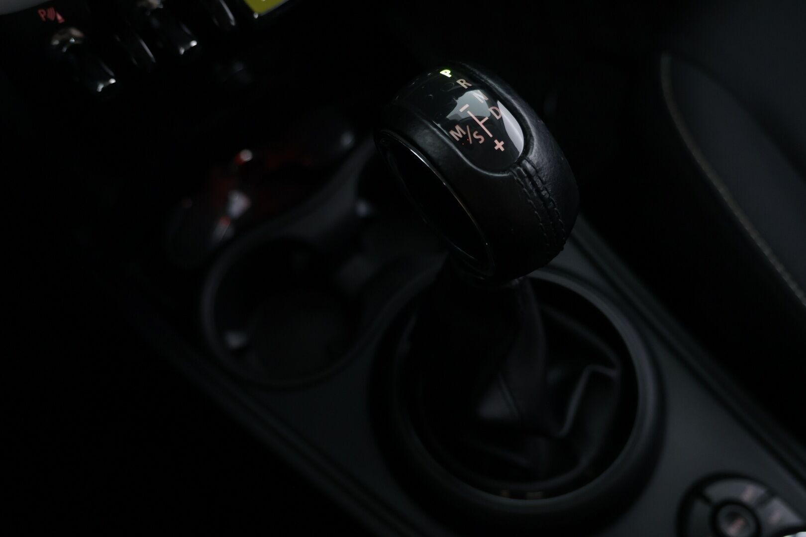 MINI COUNTRYMAN 2018 SE ALL4 Countryman Plug-in Aut | Adapt.vak | Comfort Access | P-kamera | Navigointi