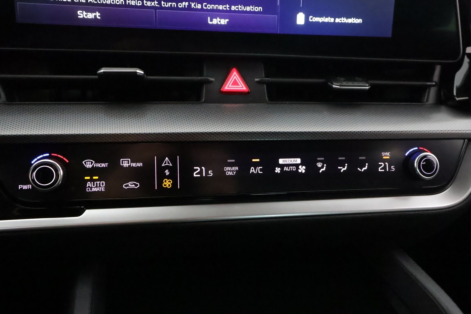 Kia Sportage 2024 1,6 T-GDI AWD Plug-in Hybrid Business Premium AT 245hv - | ACC | Nahkaverhoilu | Shköpenkit | P.kamera | HDA | LED | Keyless | Digimittaristo | Lohko+sisälämmitin | Apple & Android | 1-om suomiauto |