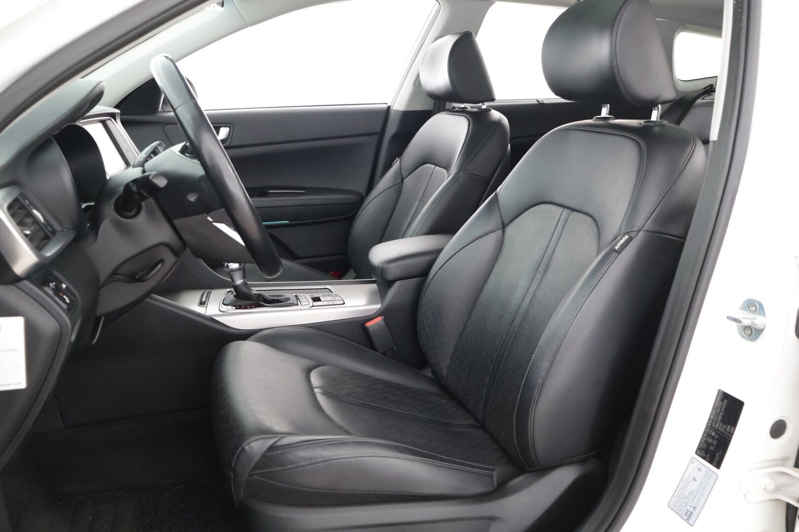 Kia Optima 2020 2,0 GDI PHEV Business Premium SW A/T - *Huippuvarusteet / Ilmastoidut Penkit / Panorama / ACC / Kaistavahti*