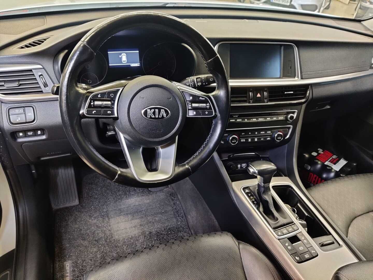 Kia Optima 2020 2,0 GDI PHEV Business Premium SW A/T - *Huippuvarusteet / Ilmastoidut Penkit / Panorama / ACC / Kaistavahti*