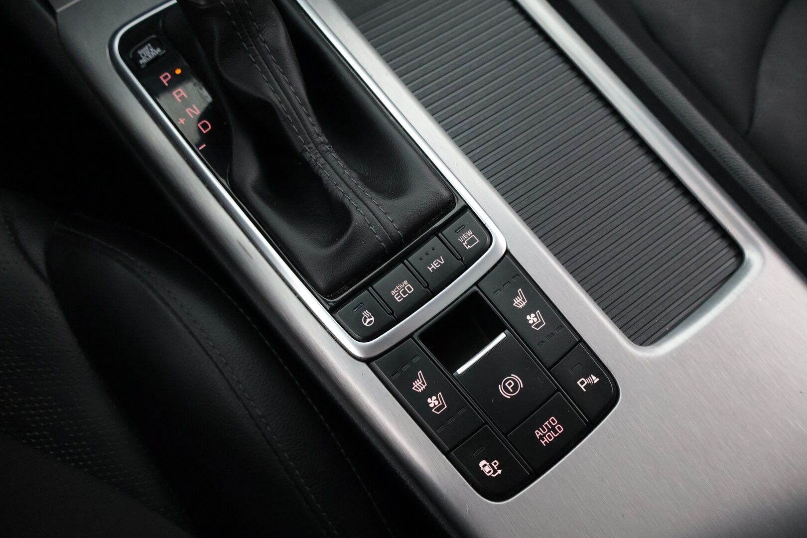 Kia Optima 2020 2,0 GDI PHEV Business Premium SW A/T - *Huippuvarusteet / Ilmastoidut Penkit / Panorama / ACC / Kaistavahti*