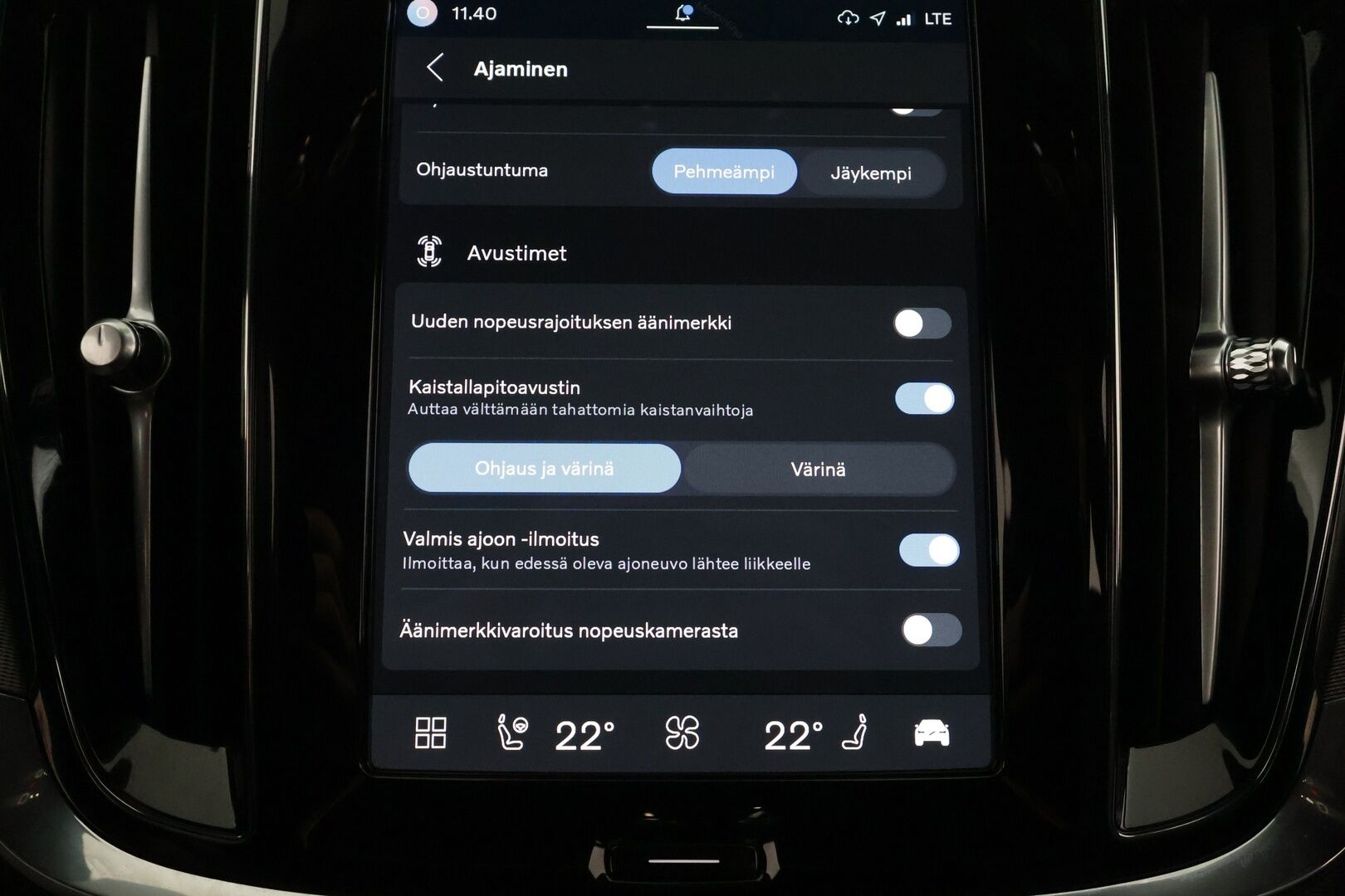 Volvo V60 2024 T8 AWD Long Range High Performance Plus Dark aut. - | ACC | Sporttipenkit muistilla | Puolinahat | Full-LED Active | P.kamera | BLIS | Pilot Assist | Keyless | Lämm. ratti | 1-om suomiauto | 2x renkaat aluin | 