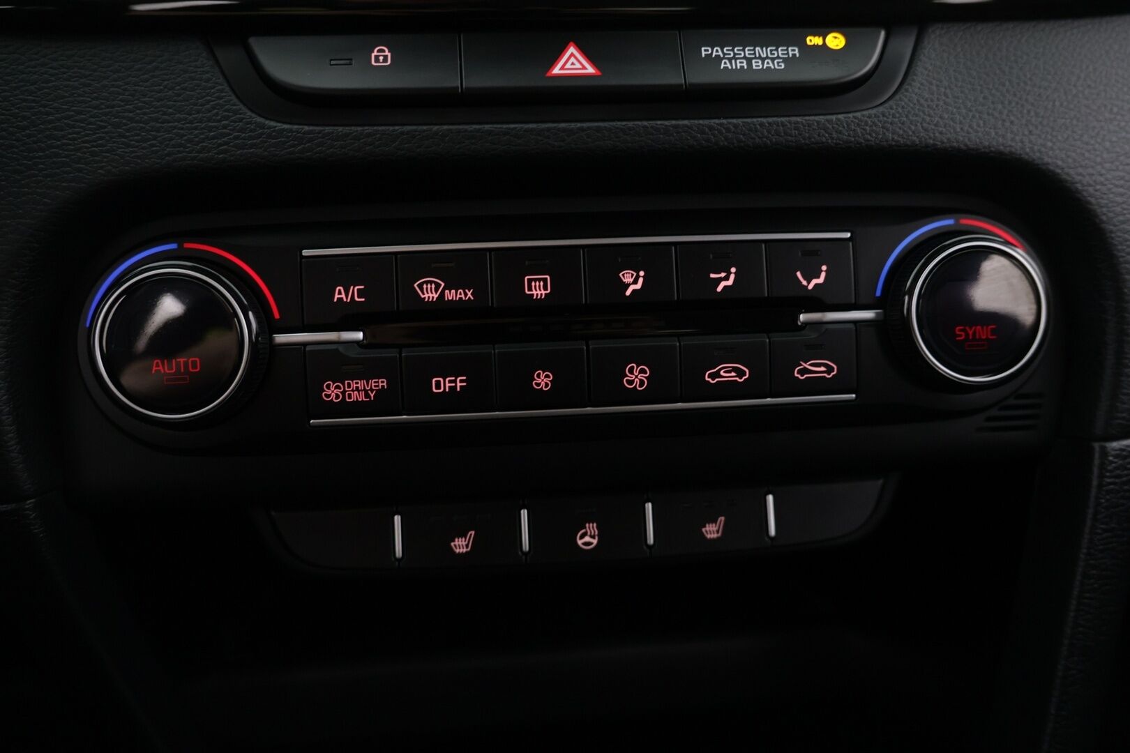 Kia Ceed 2025 1,6 GDI Plug-In Hybrid EX SW DCT - | Kessy | P-Kamera | ACC | 1-Om Suomi-Auto |