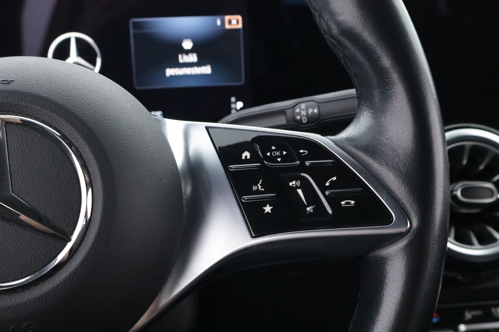 Mercedes-Benz EQB 2024 250+ - Suomiauto | DTR+Q | Nahkasisusta | Peruutuskamera | Sporttipenkit muistilla | Midline Sound | LED High Performance