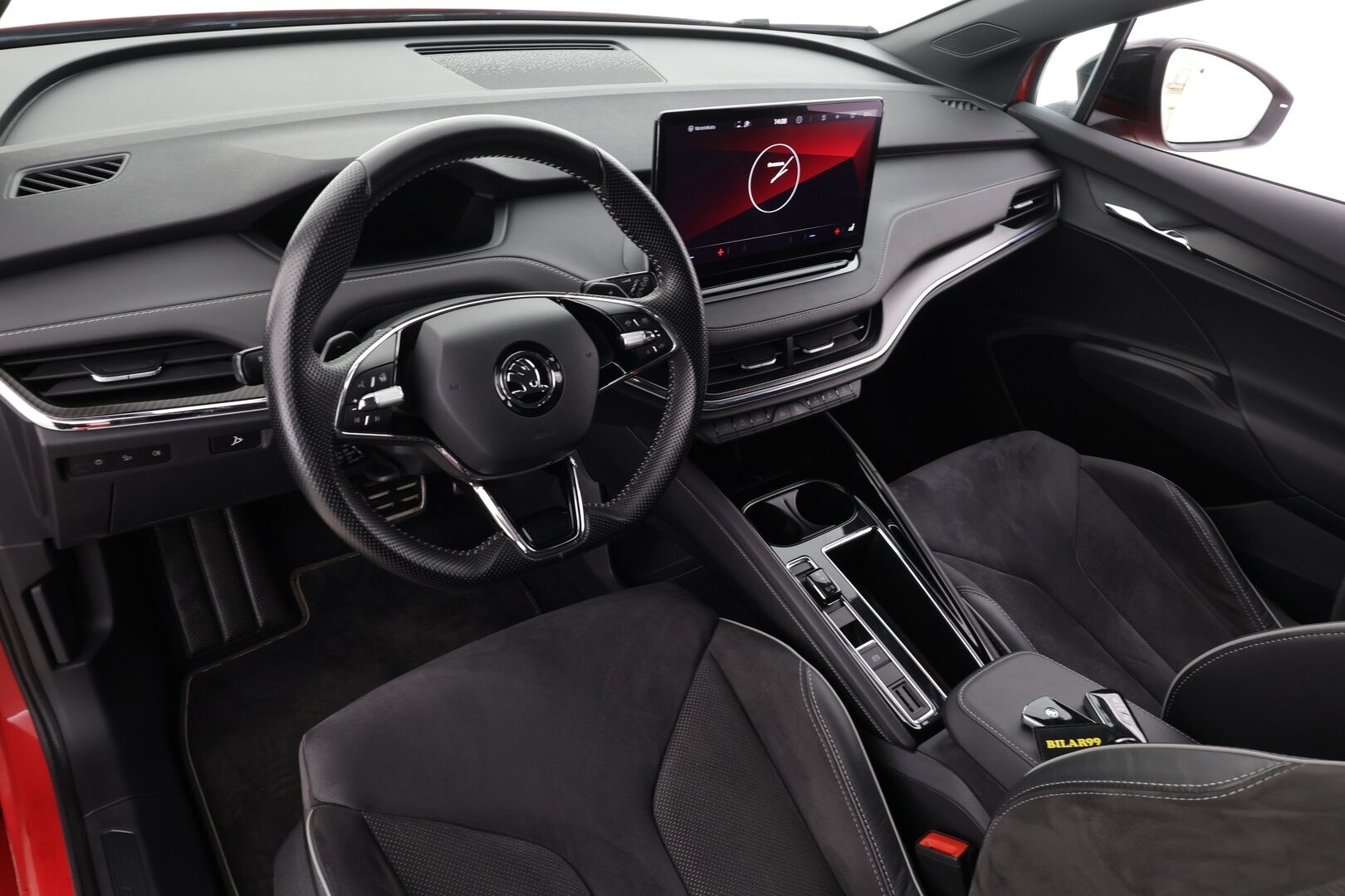 Skoda Enyaq 2021 80 SportLine iV * ILP / Koukku / ACC / Matrix-LED / 360° / Navi / Kaistavahti / Digimittaristo / Keyless * - HULLU BLACKWEEK 2,49% KORKOTARJOUS - Akku kuntotarkastettu / Kahdet renkaat