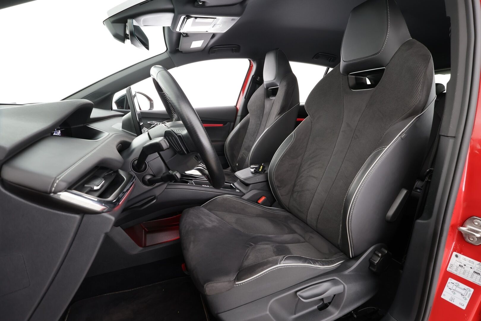 Skoda Enyaq 2021 80 SportLine iV * ILP / Koukku / ACC / Matrix-LED / 360° / Navi / Kaistavahti / Digimittaristo / Keyless * - Akku kuntotarkastettu / Kahdet renkaat