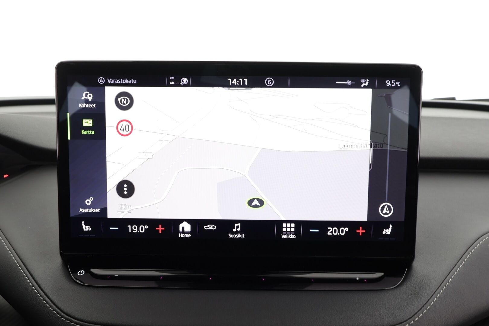 Skoda Enyaq 2021 80 SportLine iV * ILP / Koukku / ACC / Matrix-LED / 360° / Navi / Kaistavahti / Digimittaristo / Keyless * - Akku kuntotarkastettu / Kahdet renkaat